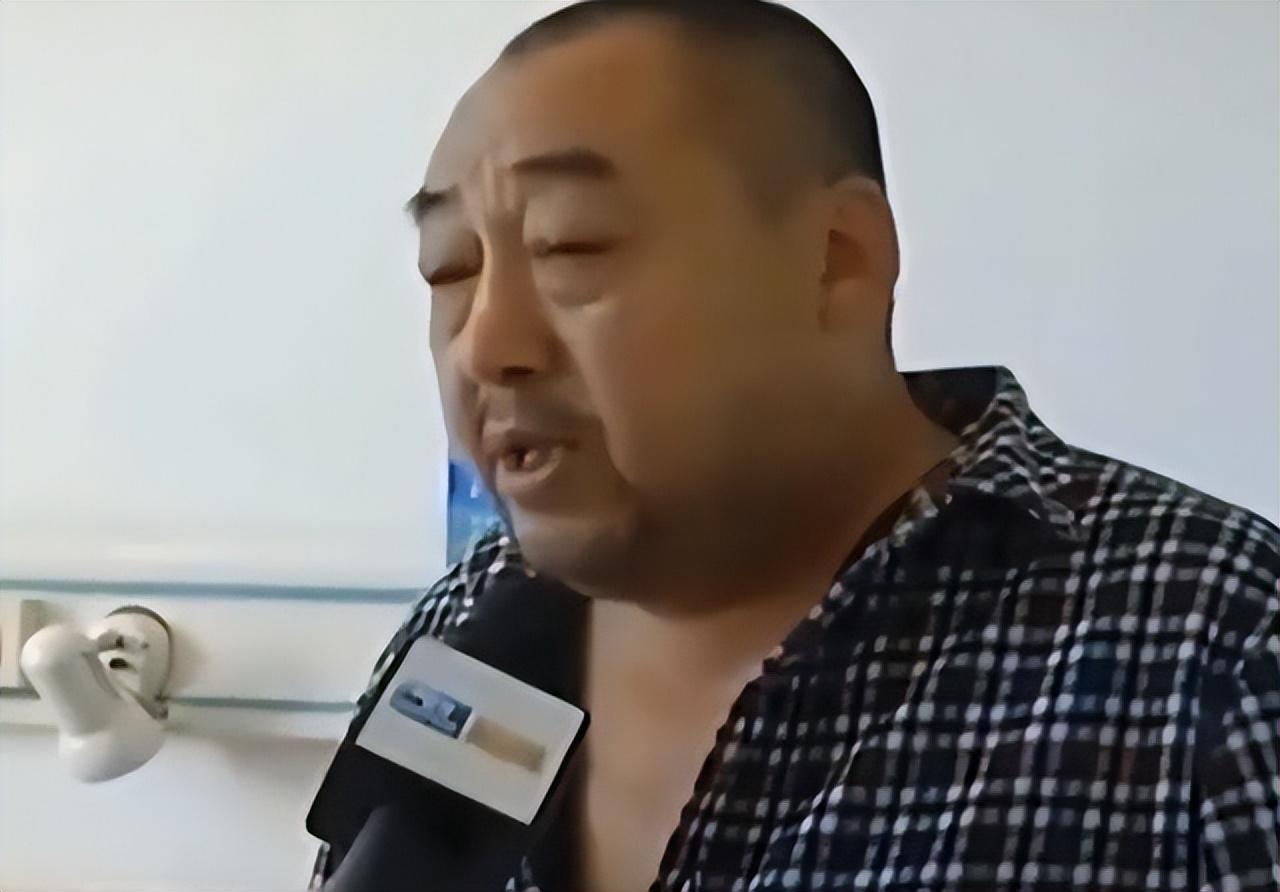 坠楼女生事件初现，揭秘背后的故事